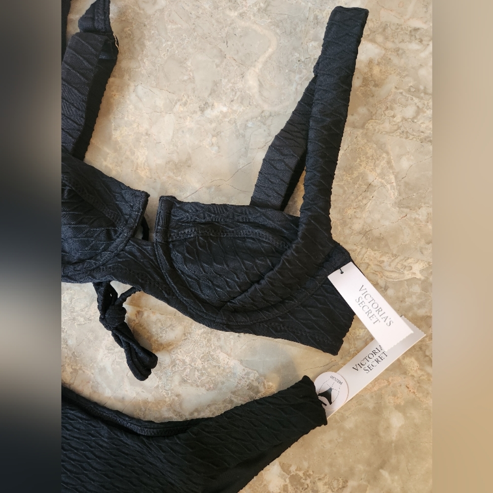 32B/XS VS Swim Full Coverage Bikini Top Brazilian Bikini Set Black - Picture 5 of 10